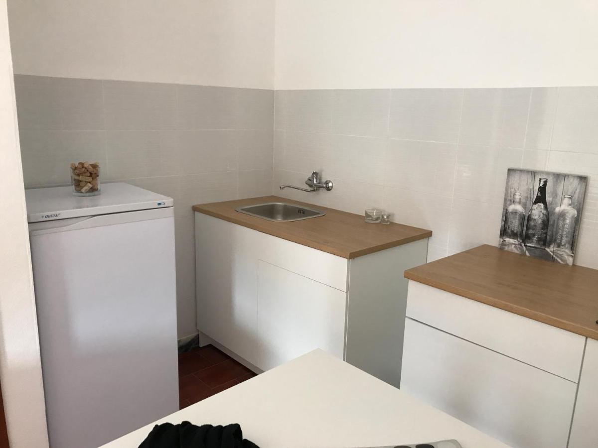 Bed and Breakfast Europa Apart Каштаньейра-ди-Пера Экстерьер фото